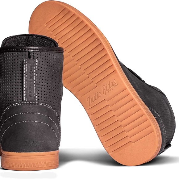 Leather Motorcycle Boots - The Crossfield - Picture 2 of 3